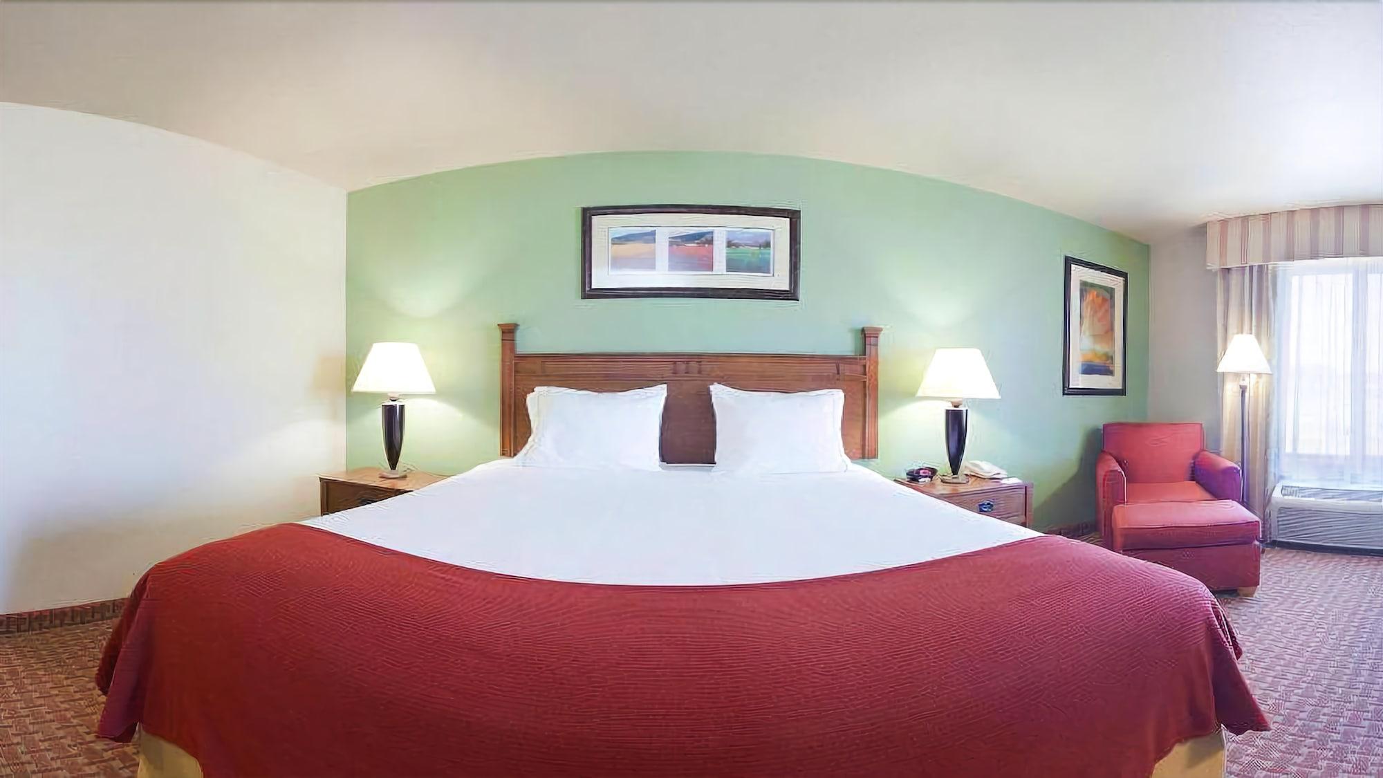 Baymont Inn & Suites By Wyndham Sturgis Extérieur photo