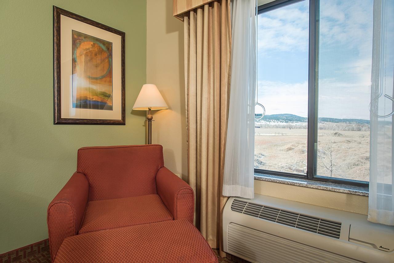 Baymont Inn & Suites By Wyndham Sturgis Extérieur photo