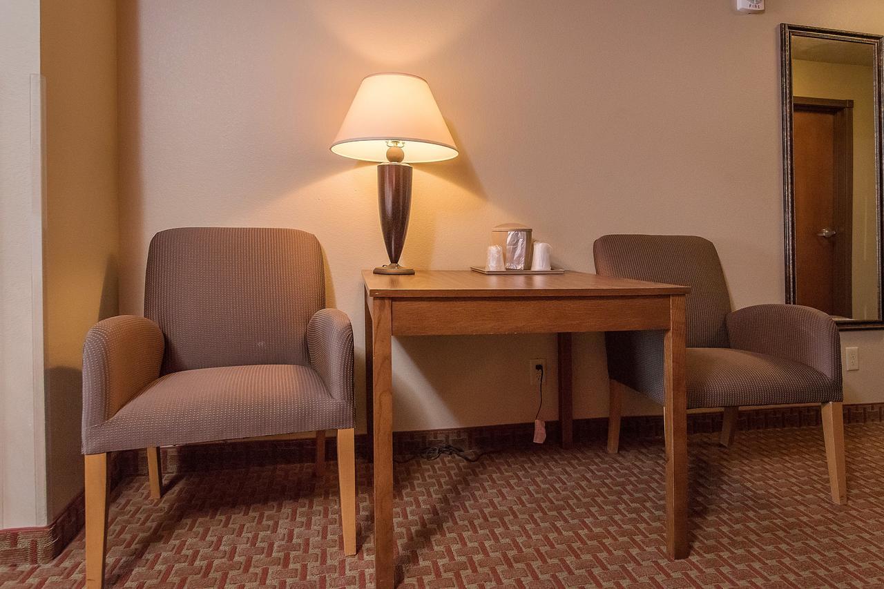 Baymont Inn & Suites By Wyndham Sturgis Extérieur photo