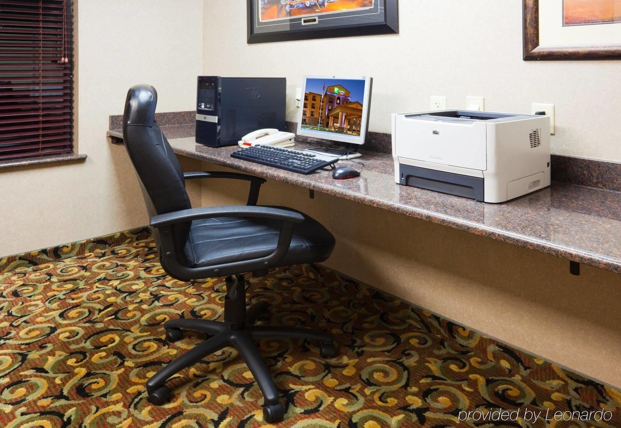 Baymont Inn & Suites By Wyndham Sturgis Extérieur photo